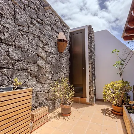 Kakariko Playa Honda (Lanzarote)