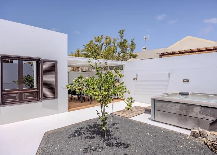 Kakariko Apartment *